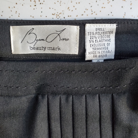 Skirt - Picture 7 of 9